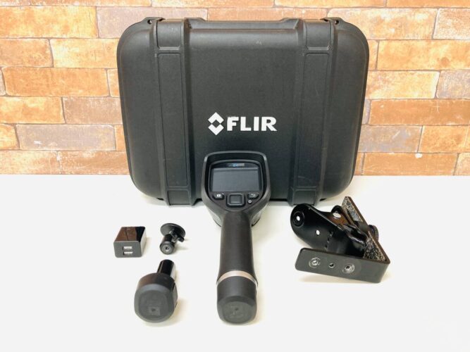 FLIR-E6390